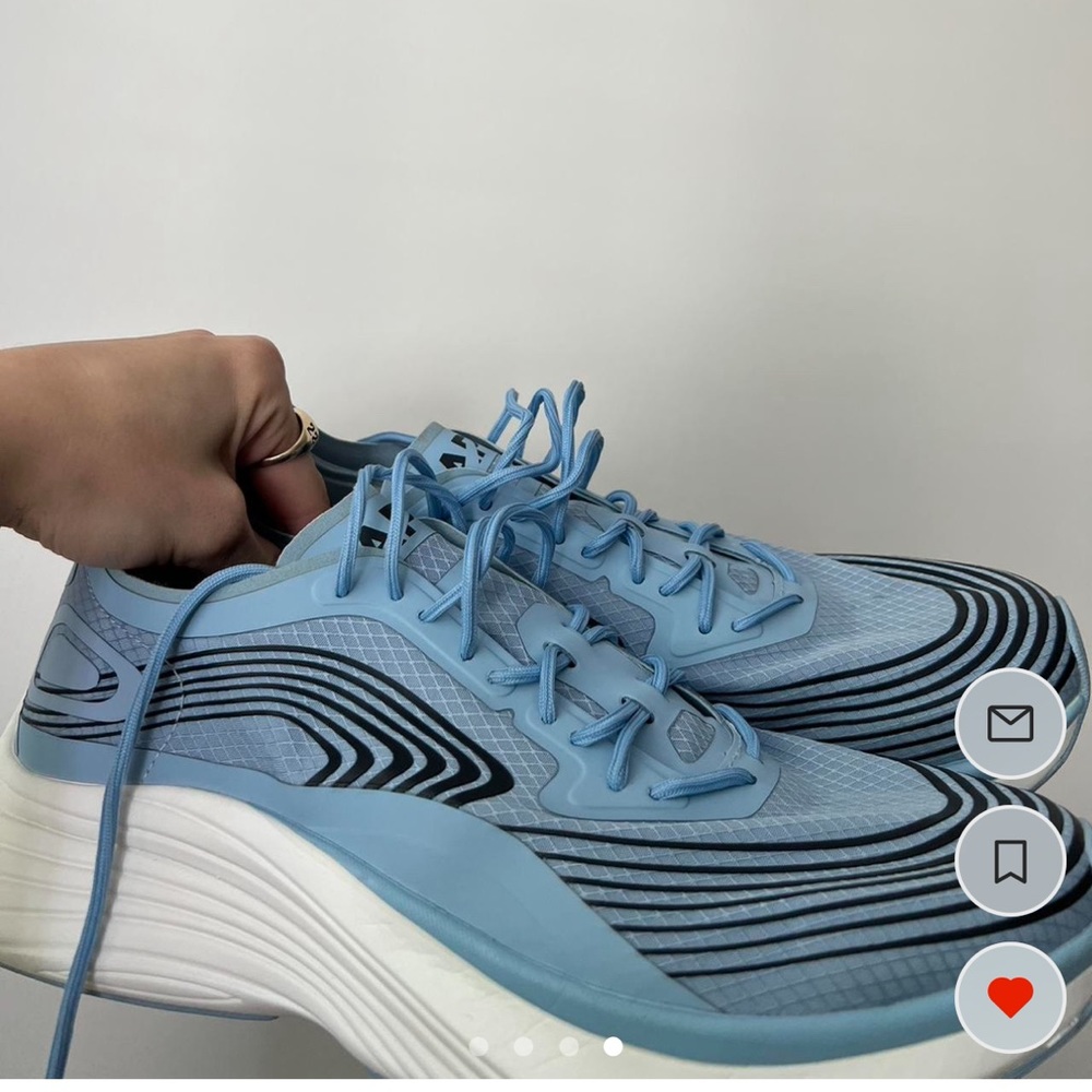 APL Streamline sneakers